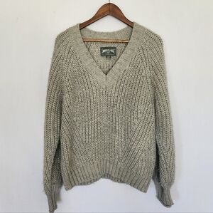 American Eagle Cableknit Sweater Size L